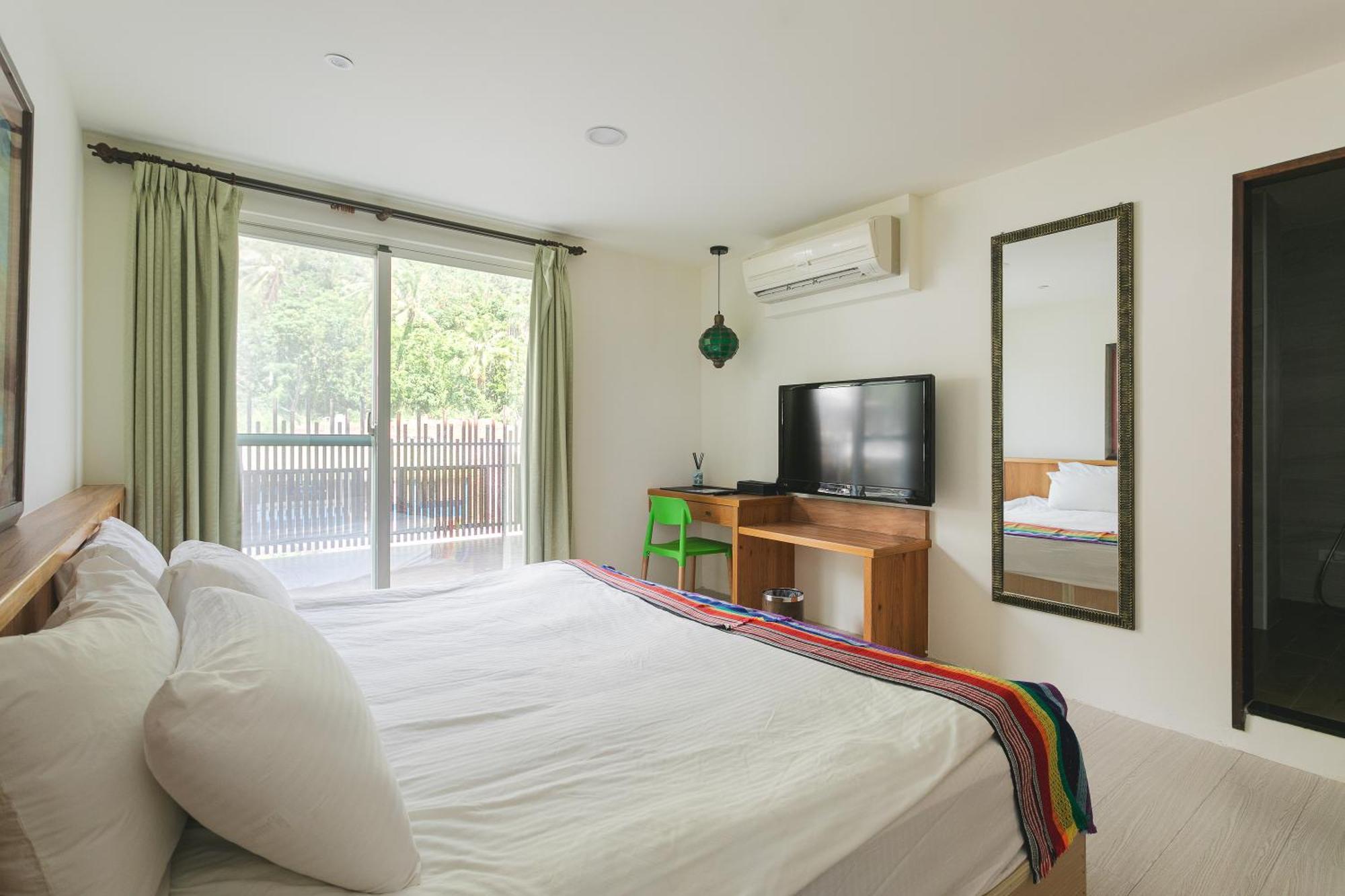 Tropical Low Boundary B&B Donghe Exterior foto